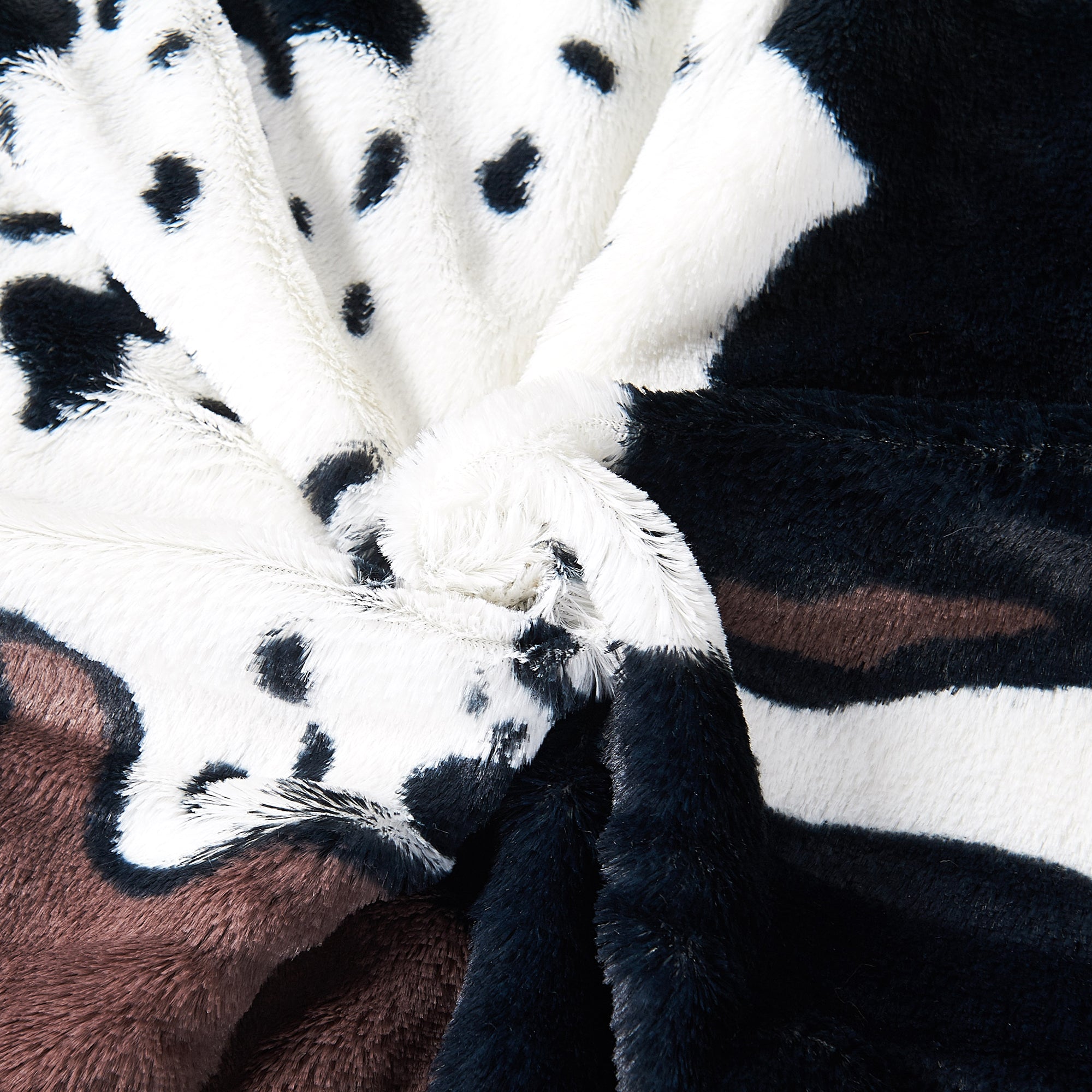 ANIMAL DOUBLE SIDED FAUX FUR THROW