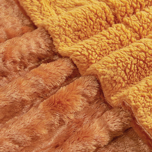 PLAIN FAUX FUR THROW