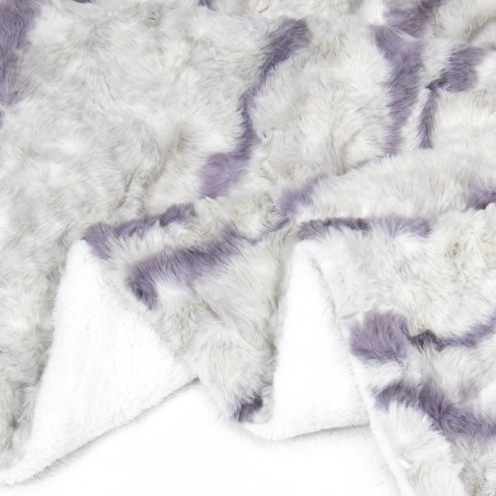 FAUX FUR THROW WITH SHERPA BACKING