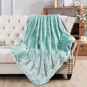 PLAIN FAUX FUR THROW