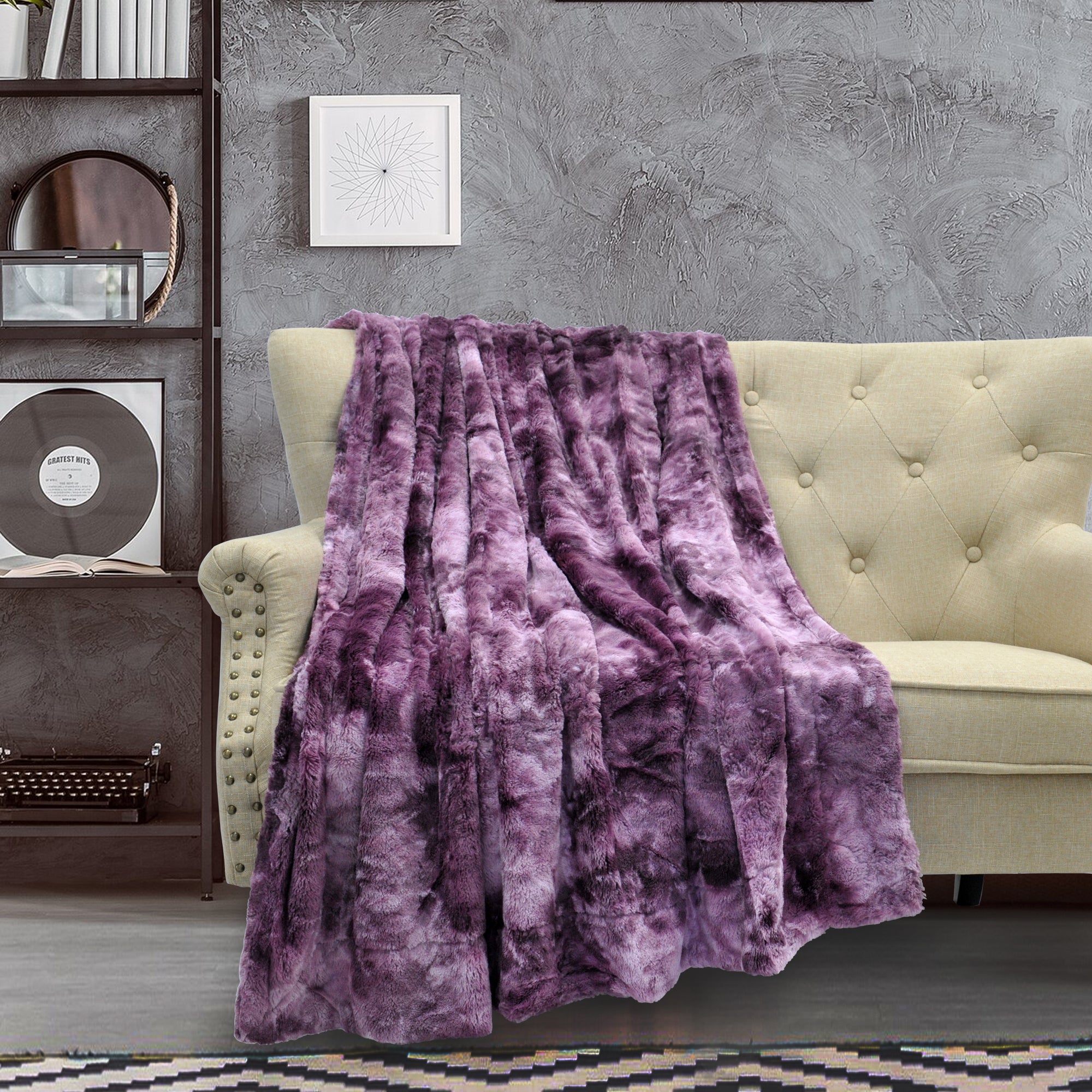 TIE DYED DOUBLE SIDED FAUX FUR THROW