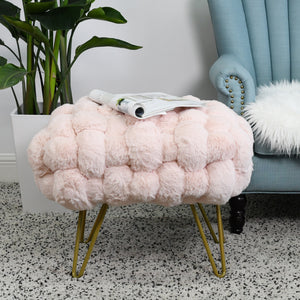 Faux Fur Pouf Stool /Taburete tipo Puff con pelo sintetico.