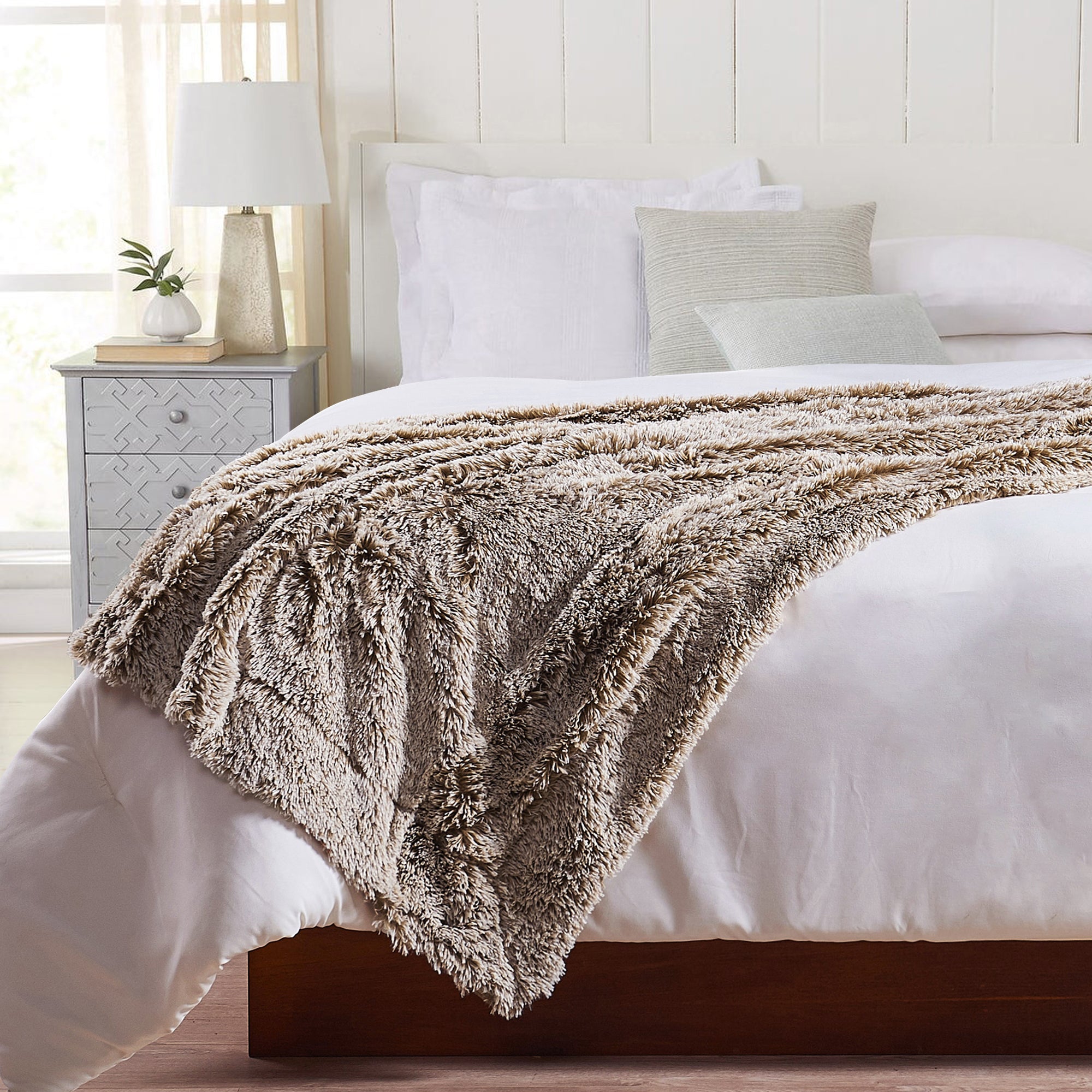 WOOLLY MAMMOTH THROW